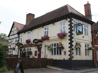 ‘Haunted’ pub plan opposed