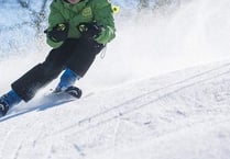 Virus debate rages over school ski trip