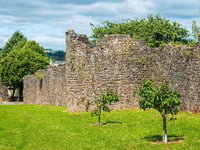 A castle and a totem pole on Sunday ramble