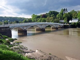 Heat closes Old Wye Bridge
