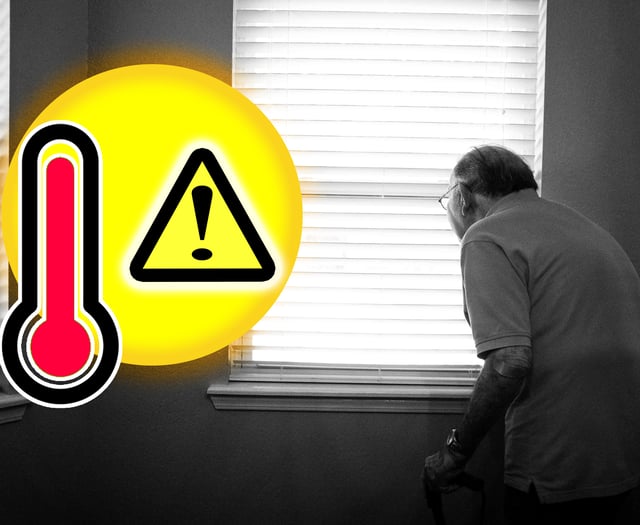 Check-in on vulnerable residents during heatwave says NHS