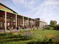 Council amends leisure plans with pool in mind