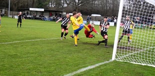Early strike by Murphy as Lydney earn massive win