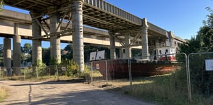 Work to strengthen the railway bridge over Wye