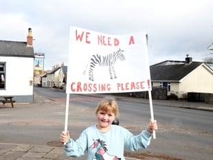 Crossing protests in three Forest villages