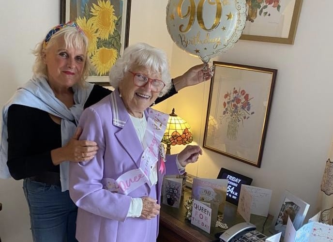 Joyce Thomas, 90th Birthday, With daughter Kim, 2021