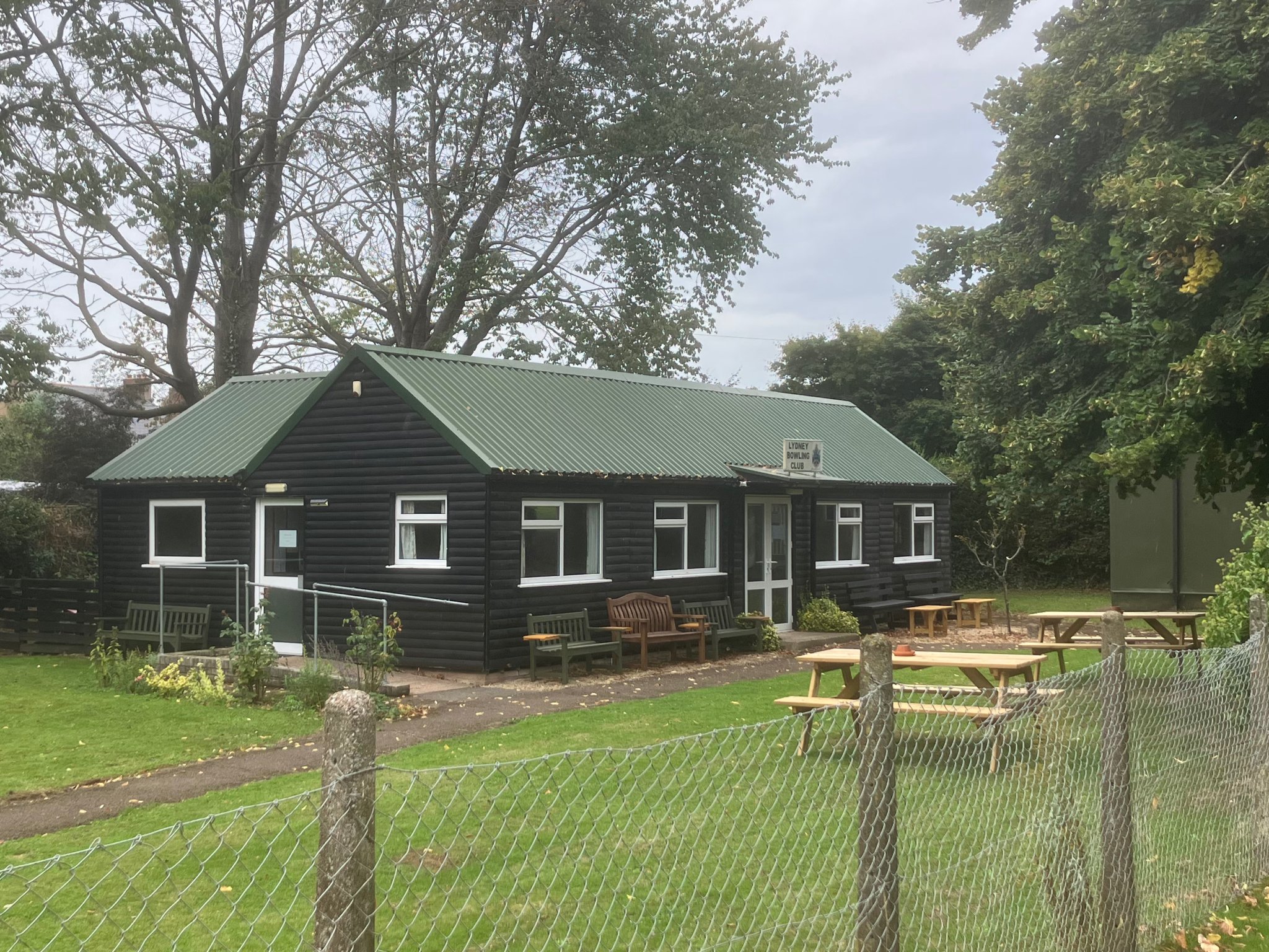 Lydney Bowling Club seeks volunteers to help with visually impaired bowling