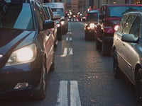 Temporary traffic lights in city cause tragically long tailbacks