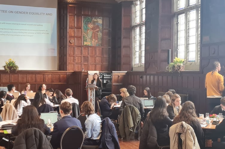 Haberdashers' debating team won the argument