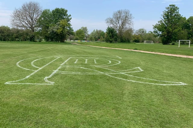 Right royal tribute from Ross Juniors