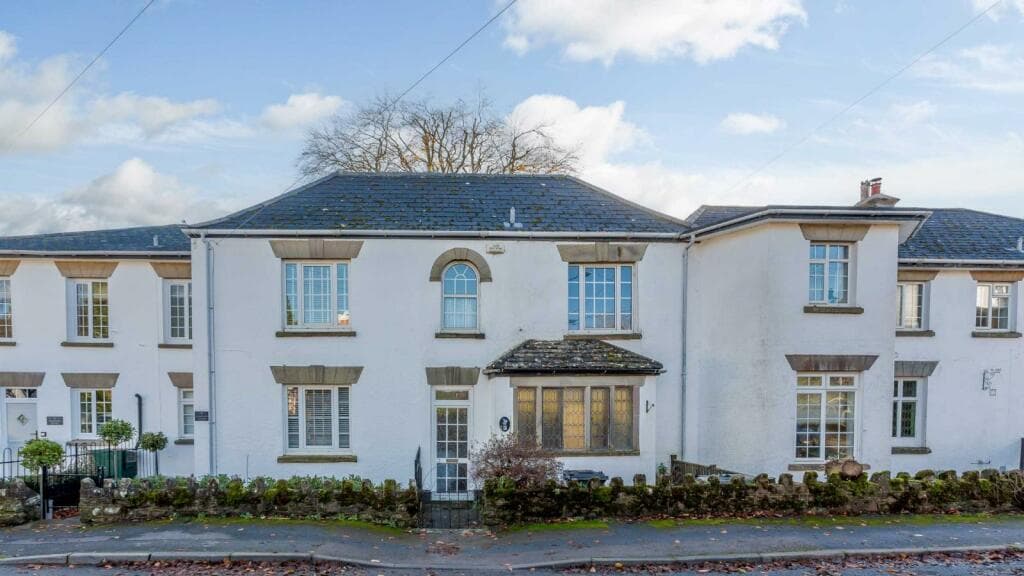 Staunton period house for sale belonged to gentry and has "picturesque" valley views