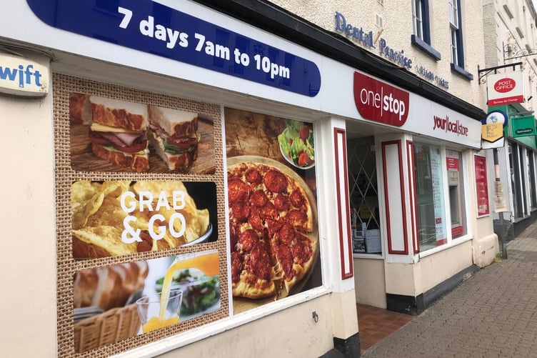 The graphic of pizza and crisps on the One Stop store