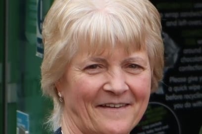 Cllr Julia Gooch proposed the motion that councillors support Anti-Bullying Week