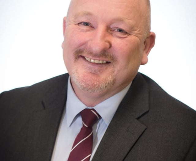 POLITICS WEEKLY: The view from the Senedd with Peter Fox