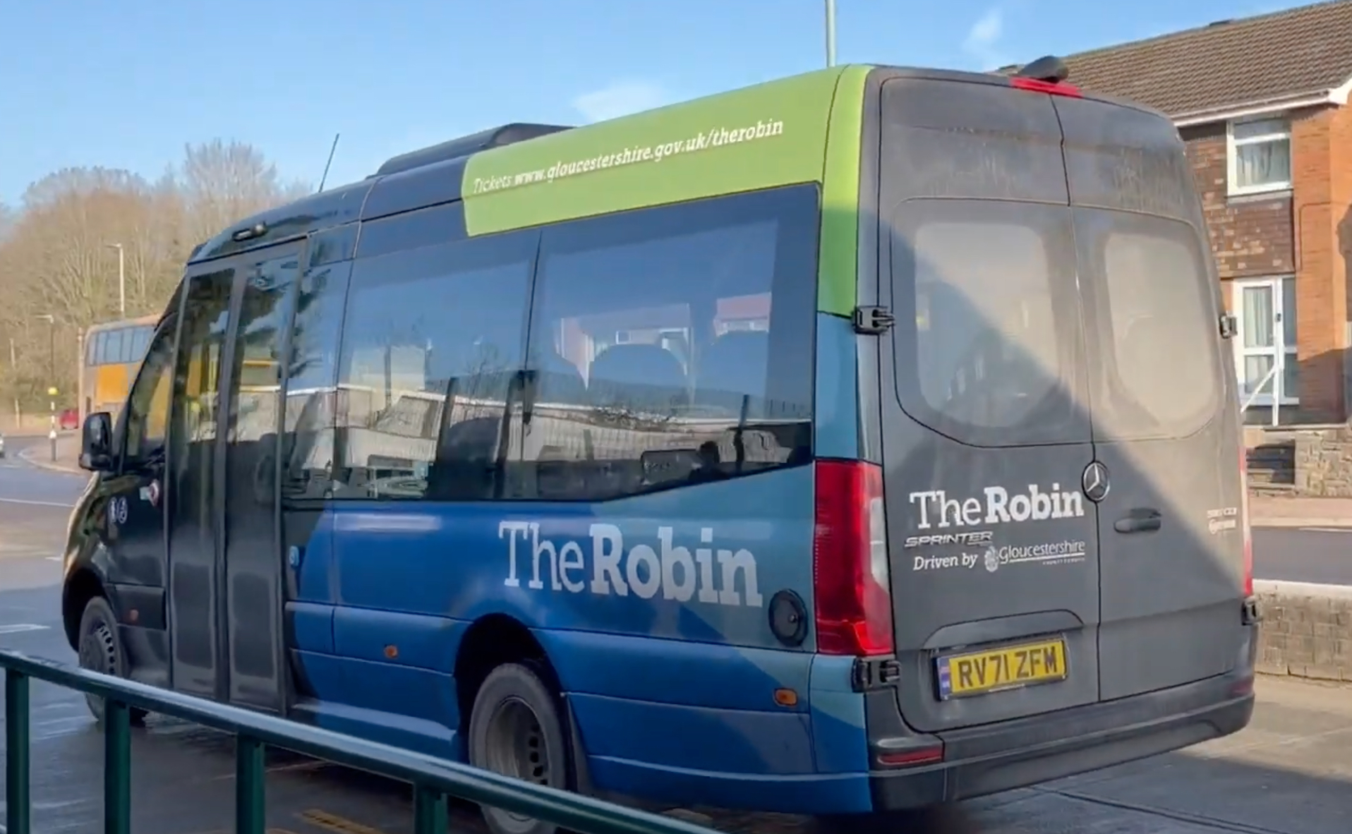 On-demand minibus service The Robin is booming in the Forest