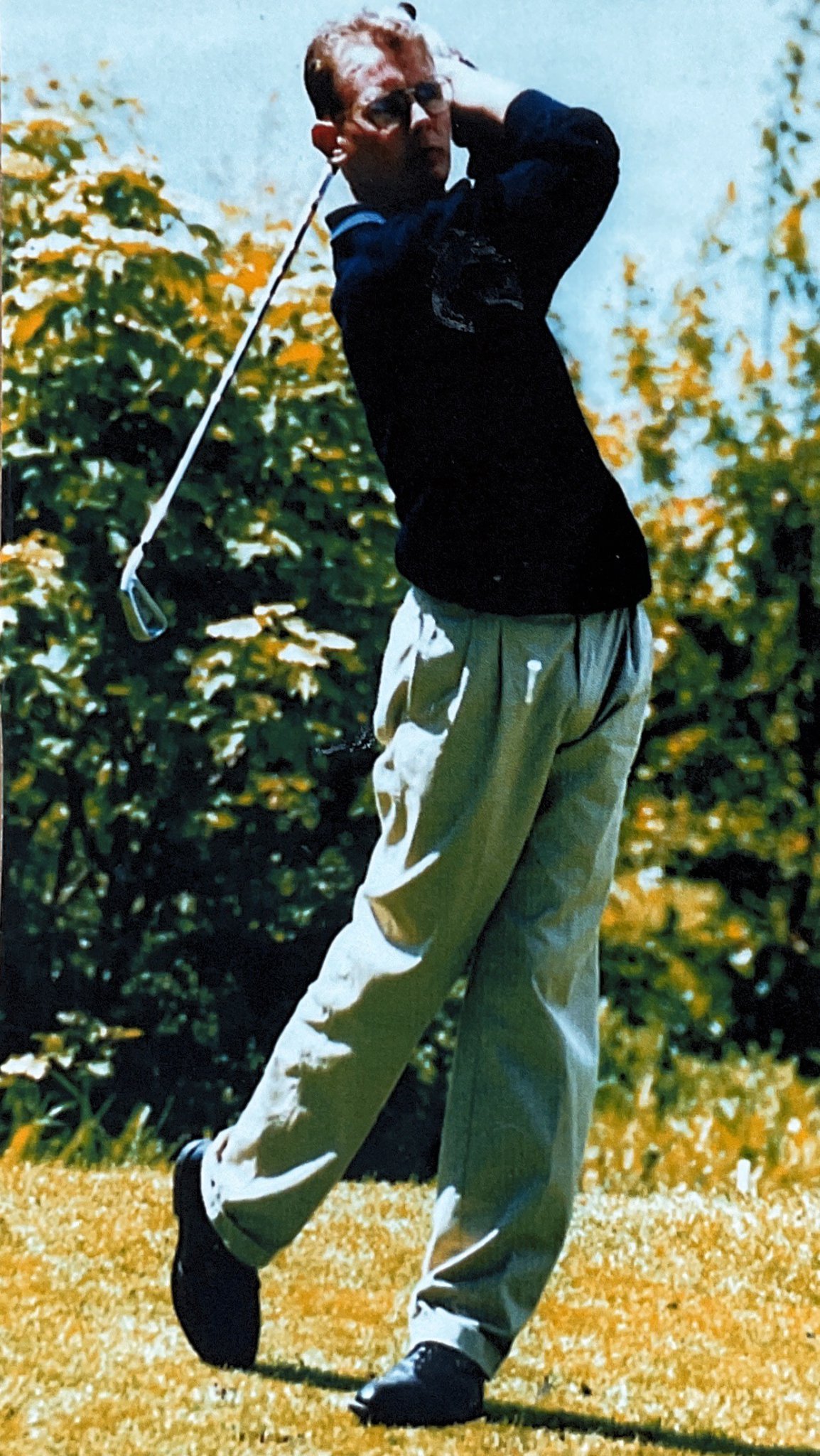 Golfers’ charity masterstroke raises £6,639 for Macmillan