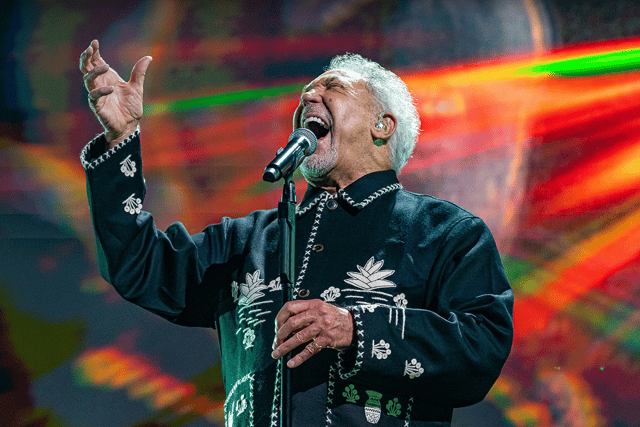 Music legend Tom Jones to play at Chepstow