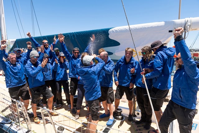 Eric the Wye king wings in for round world stage win