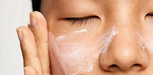 NHS warns: Protect your skin as temperatures rise