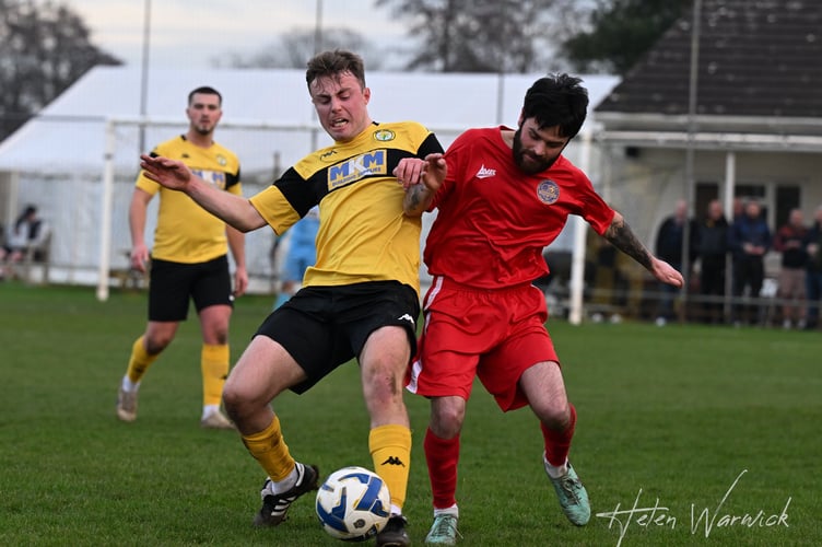 Newent Town lost out 4-2 to Abingdon United.