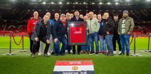 Wye Valley supporters club honoured by Man United legend Brian Robson