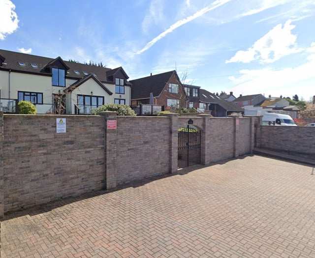 'Party house' holiday let bid approved next to man cave