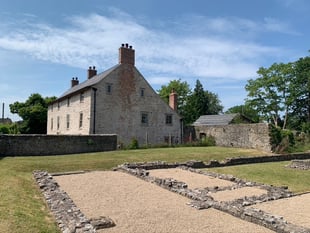 Unauthorised work on 1600s 'at-risk' house beside Roman ruins approved