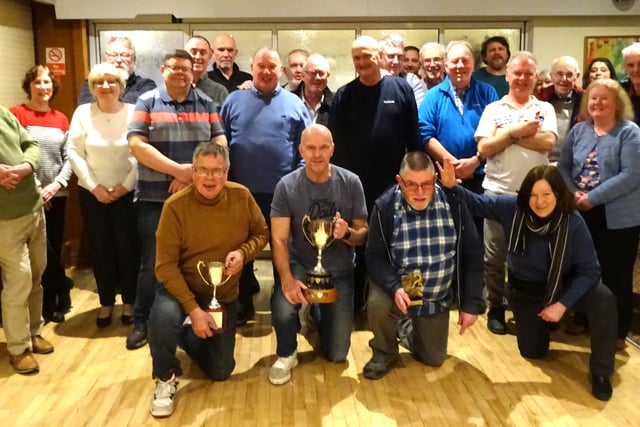 Quizzers hold presentation evening