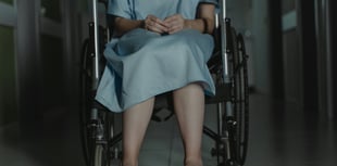 85-year-old says she waited 25 hours in hospital without food or drink