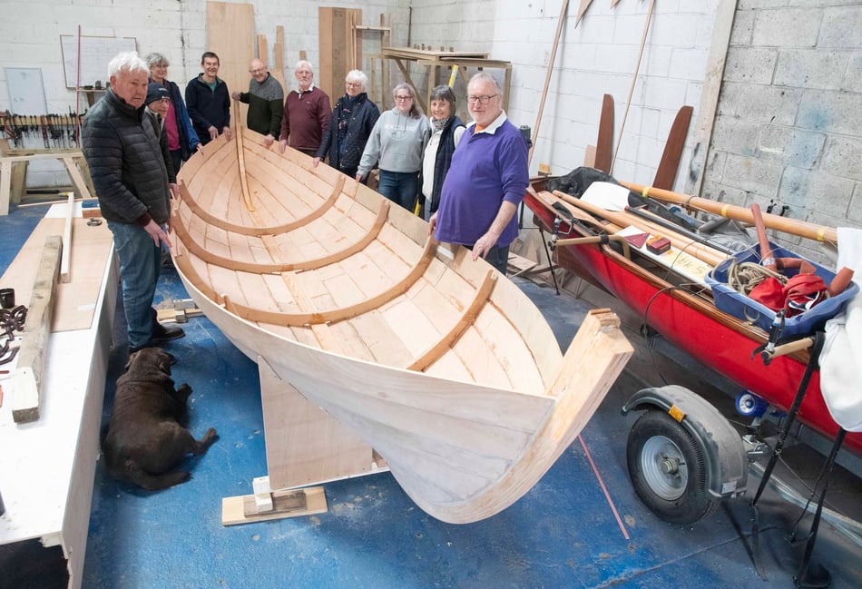 Rowing boat project on a roll