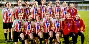 Juniors' teens give battling cup final performance