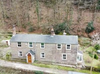 "Charming" cottage for sale is on market for first time in 150 years