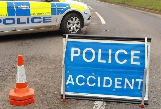 Police arrest man in foot chase after driver makes off from crash