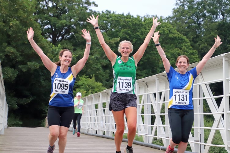 Leanne Meek of Forest of Dean flanked by Spirit of Monmouth's Linsey Holt (left) and Lucy MacDonald
