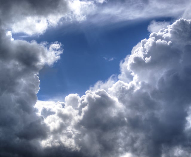 The weather for the week ahead with Jonathan Powell