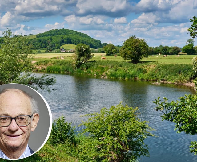 River Wye's decline blamed on chicken farming