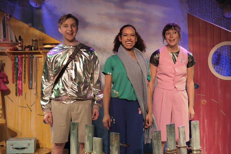 Tutti Frutti The Glass Slippers Production Photo 4 by Brian Slater