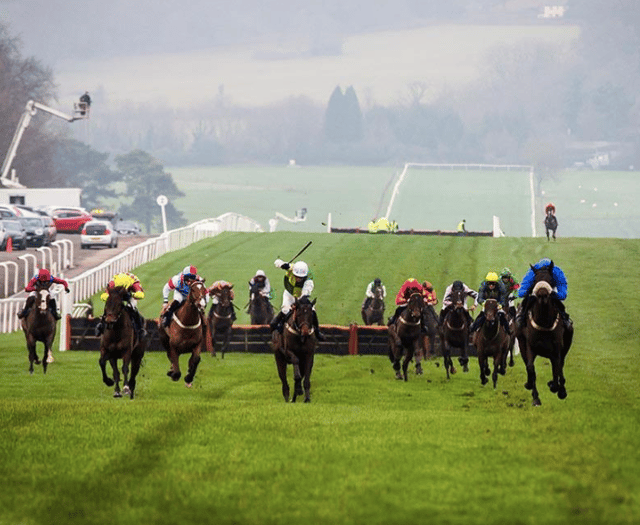 Chepstow Races Season Opener live coverage