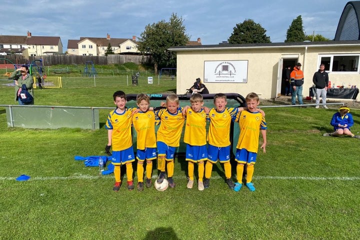 U8’s Ben Crowther is coach and Dawleys is sponsor