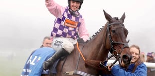 Val Dancer hot foots it out of fog to win National