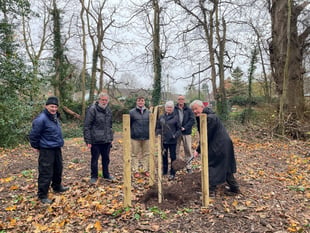 Tree planting celebrates 
beekeepers' anniversary
