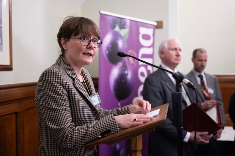 Elise Seibold, SBF GB&I Chief Operating Officer, addresses the reception beside Minister of State for Food Security and Rural Affairs Daniel Zeichner