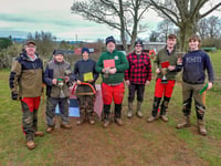 Hedging match sees competitors from far and wide