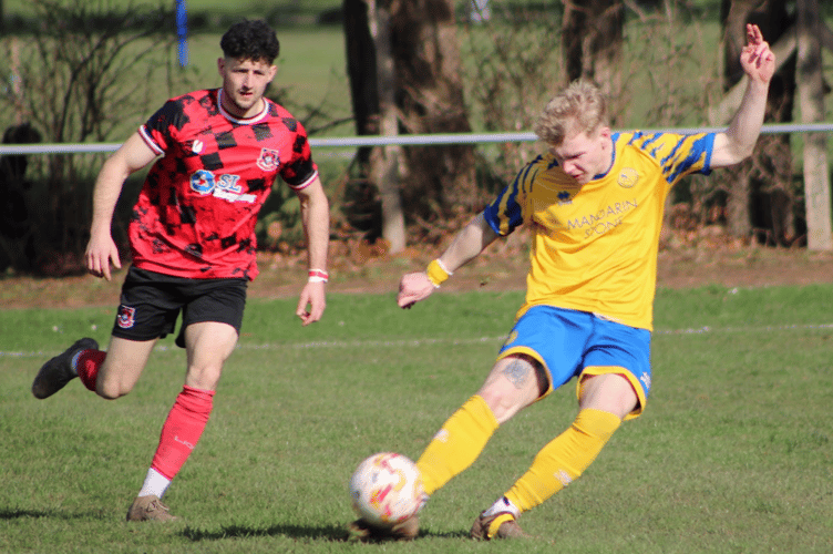 Gwent Senior Cup Semi-Final - Monmouth Town 3 New Inn 2