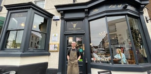Coffee shop transforms into live entertainment 