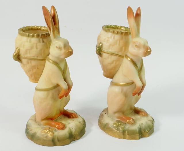 Newent Auction: Jewellery, Antiques & Collectables