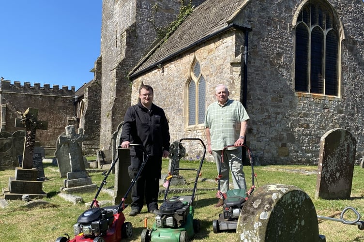 Ed and Ben, new volunteers at the Caldicot churchyard