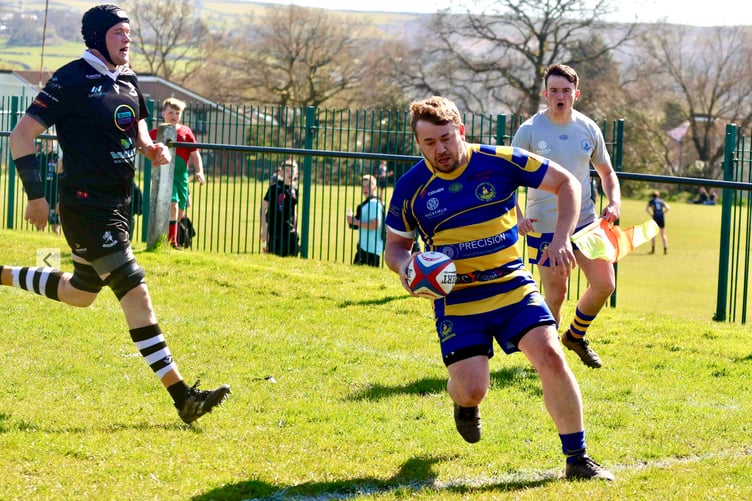 Joe Christopher crossed for Monmouth's only try of the game