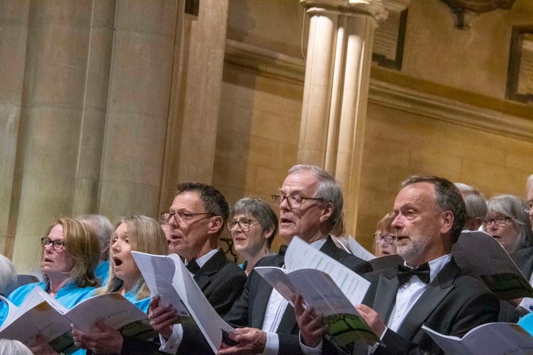Sopranos and tenors with Bob Chilcott's A Season to Sing.