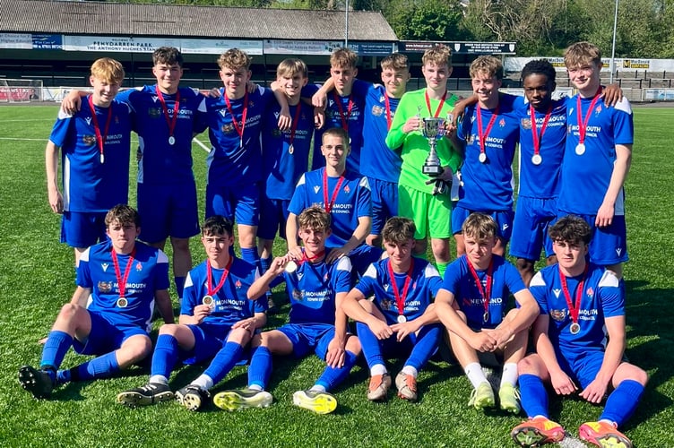 Monmouth Comprehensive School's football team have won the Welsh Schools U18s Cup for the first time ever 